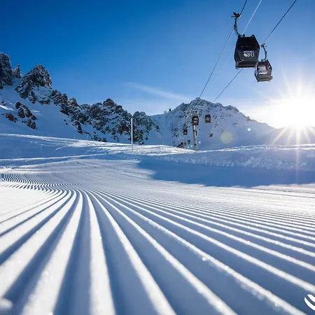 Superbe Duplex 5p Meribel - Skis Aux Pieds, 8-10 Pers, Animaux Acceptes - Fr-1-182-246