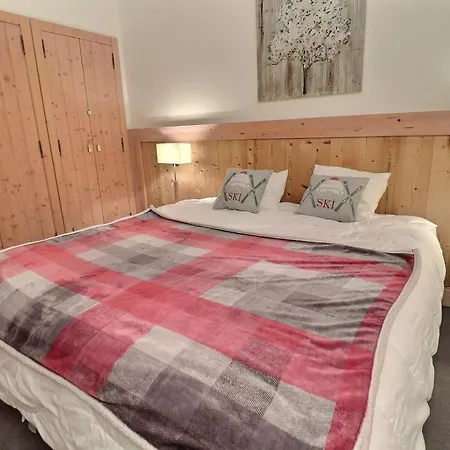 Duplex 5 Pieces, Skis Aux Pieds, Animaux Admis, Parking, Sauna, Vue Imprenable - Fr-1-182-246 * Les Allues